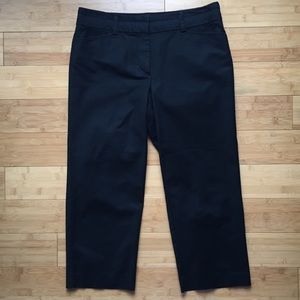 Ann Taylor Signature Fit Cropped Trousers